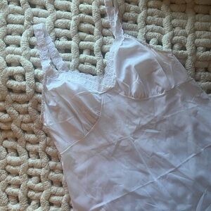 American Vintage White Lace Chemise